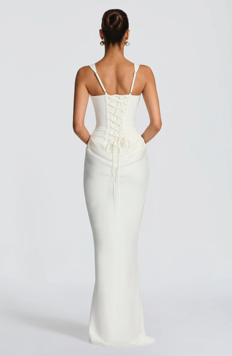 Hourglass Maxi Dress – Figure-Shaping Elegant Silhouette