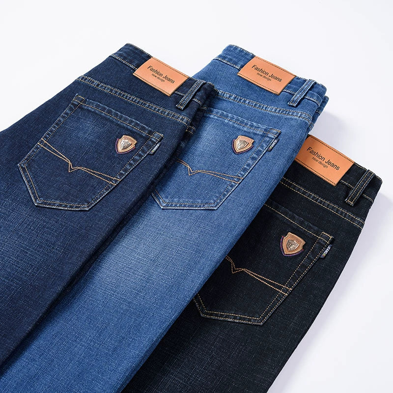 Classic Denim Jeans – Dark Wash Straight-Leg Everyday Fit