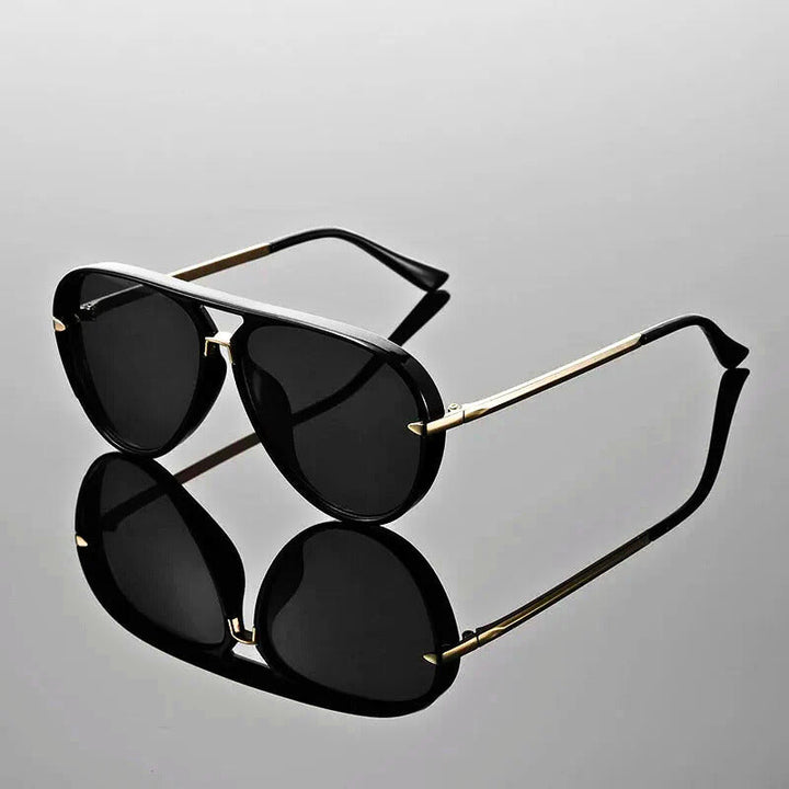 Aviator Sunglasses – Tinted Fashion Eyewear