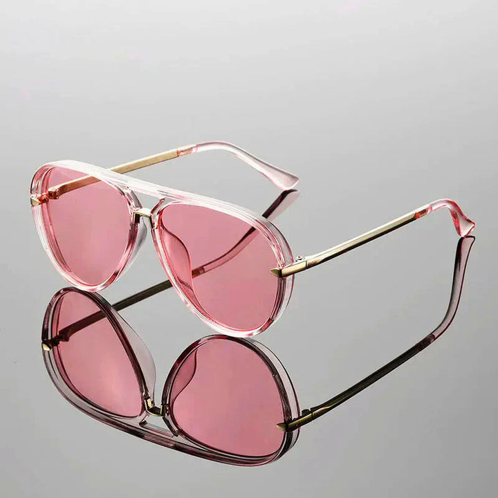 Aviator Sunglasses – Tinted Fashion Eyewear