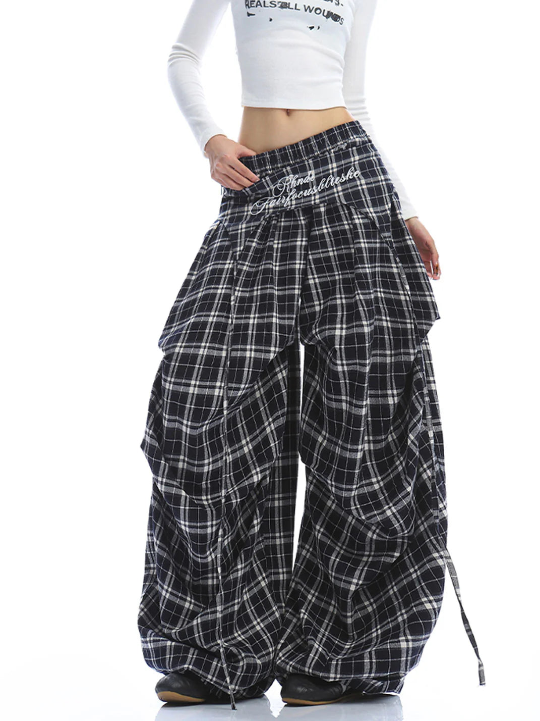 Plaid Wide-Leg Pants – Baggy Streetwear Trousers with Letter Embroidery