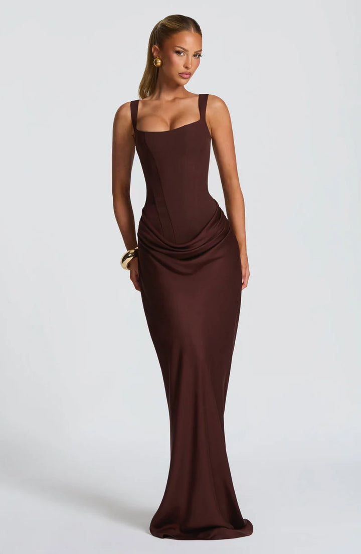 Hourglass Maxi Dress – Figure-Shaping Elegant Silhouette