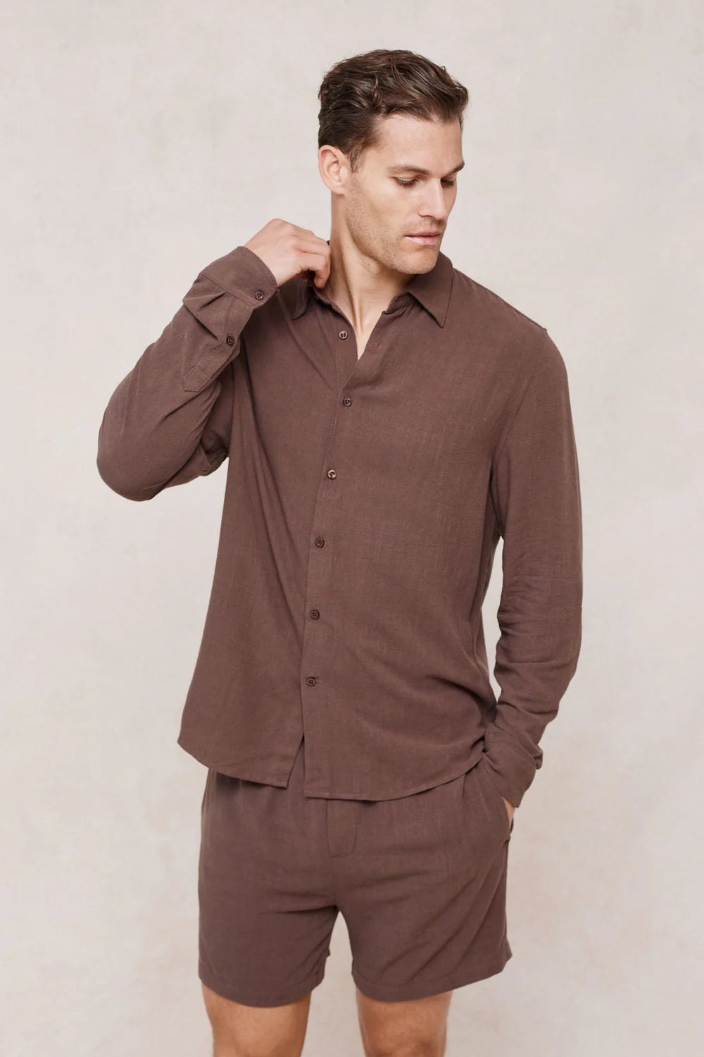 Linen Classic Collar Shirt – Long Sleeve Button-Up Style