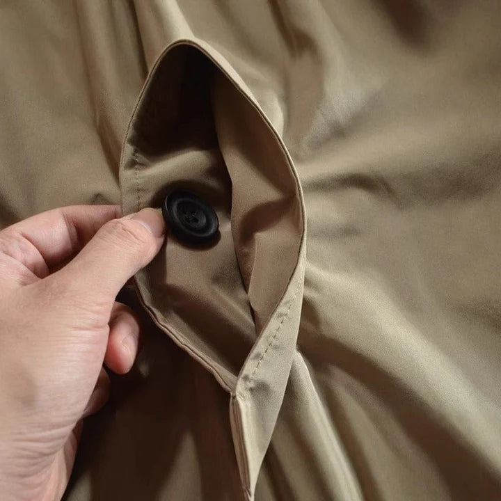 Elegant Trench Coat – Classic Button-Up Outerwear