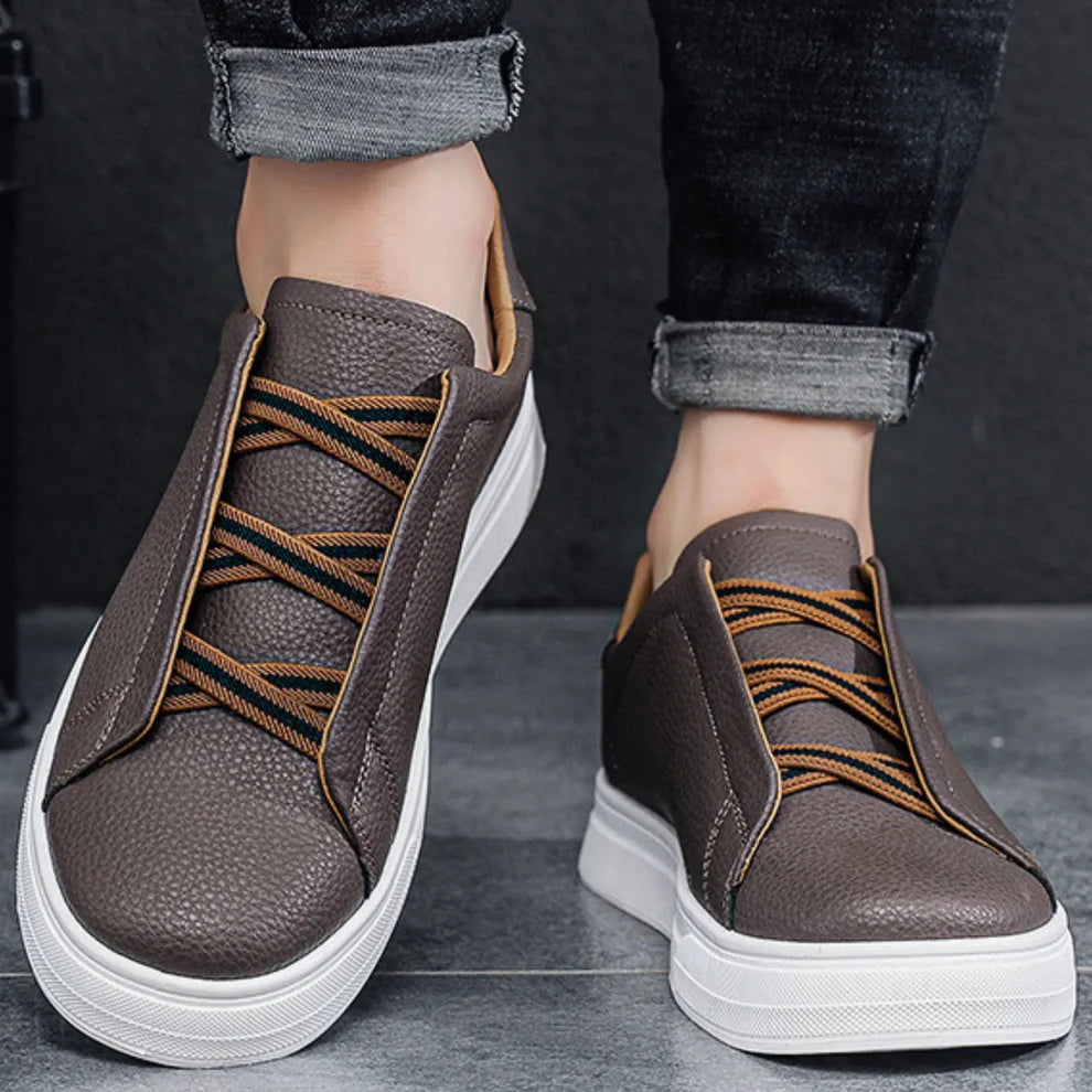 Leather Sneakers – Minimalist Low-Top Casual Shoes for Everyday Comfort