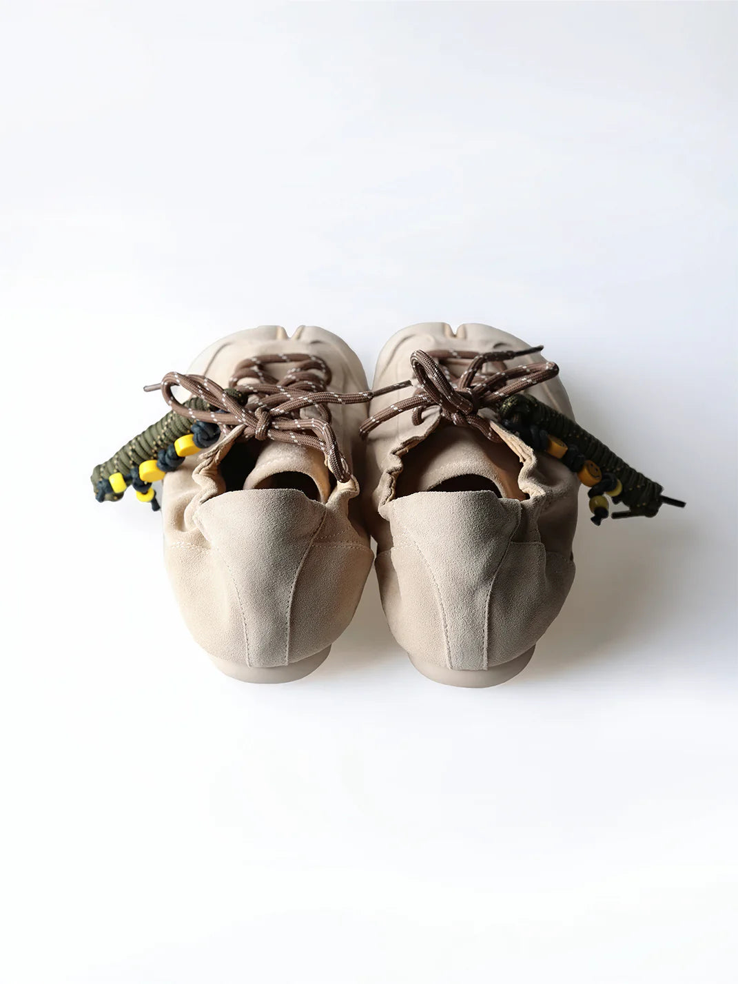 Khaki Suede Tabi Sneakers – Thin-Sole Split-Toe Casual Shoes