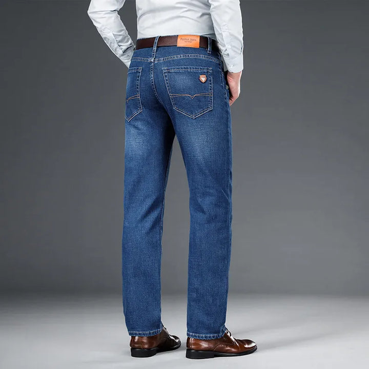 Classic Denim Jeans – Dark Wash Straight-Leg Everyday Fit