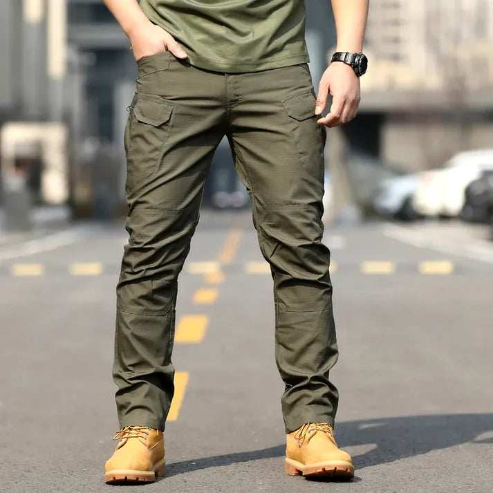 Tactical Waterproof Pants – Durable All-Weather Outdoor Cargo Trousers