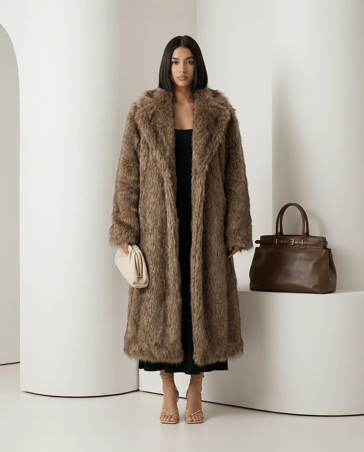 Longline Faux Fur Coat – Warm Luxury Winter Outerwear for Elegant Style