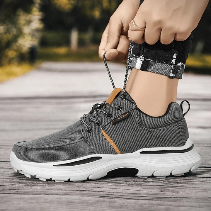 The Delmar Canvas Sneaker