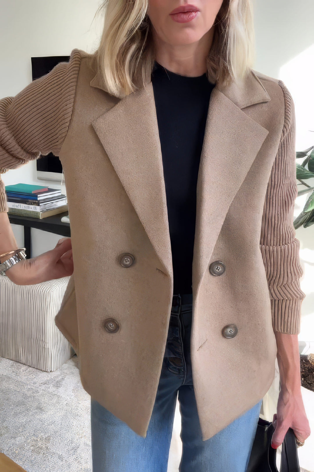 Evelyn | Chic Patchwork Sleeve Coat for a Stylish Look