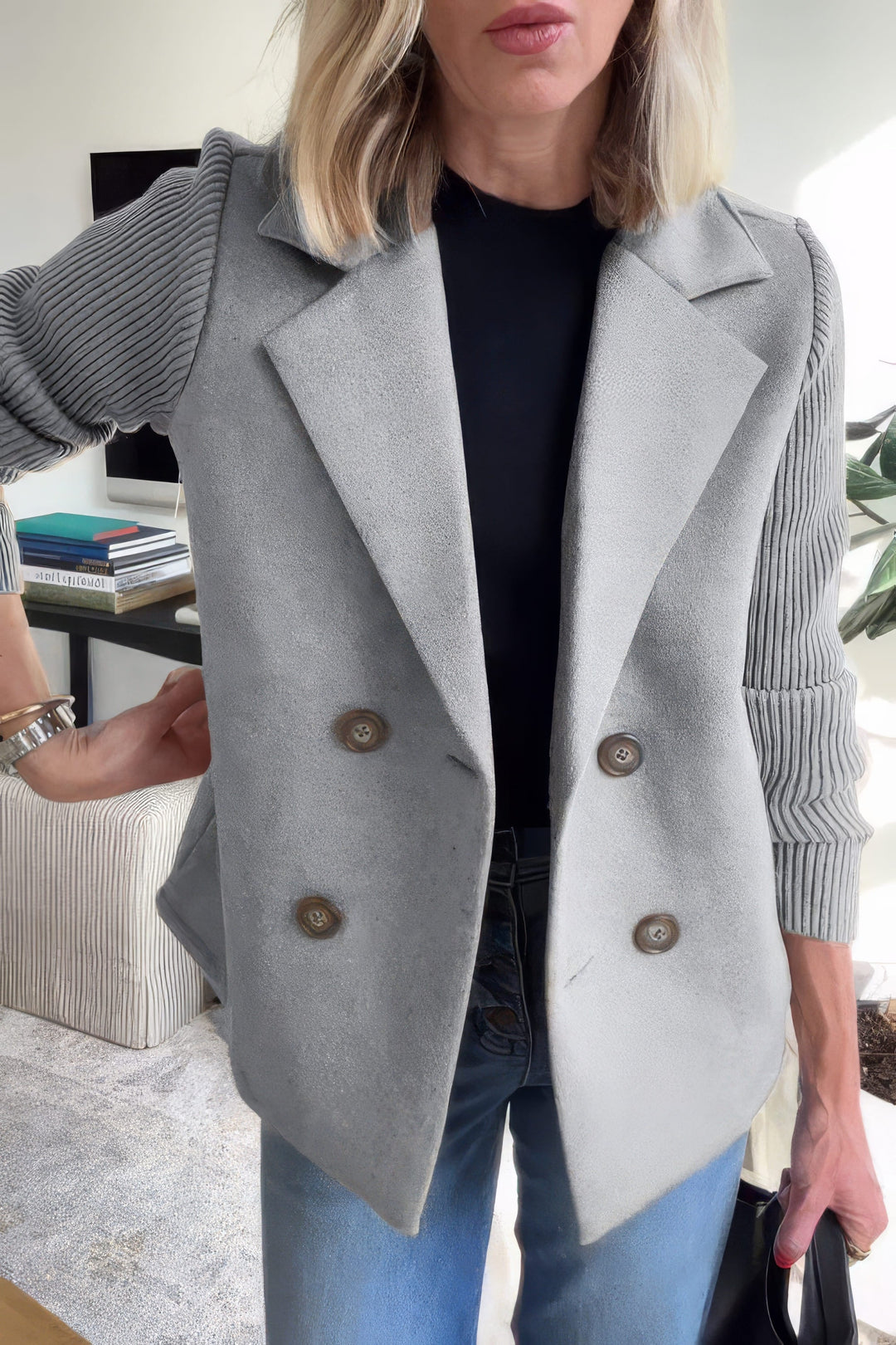Evelyn | Chic Patchwork Sleeve Coat for a Stylish Look