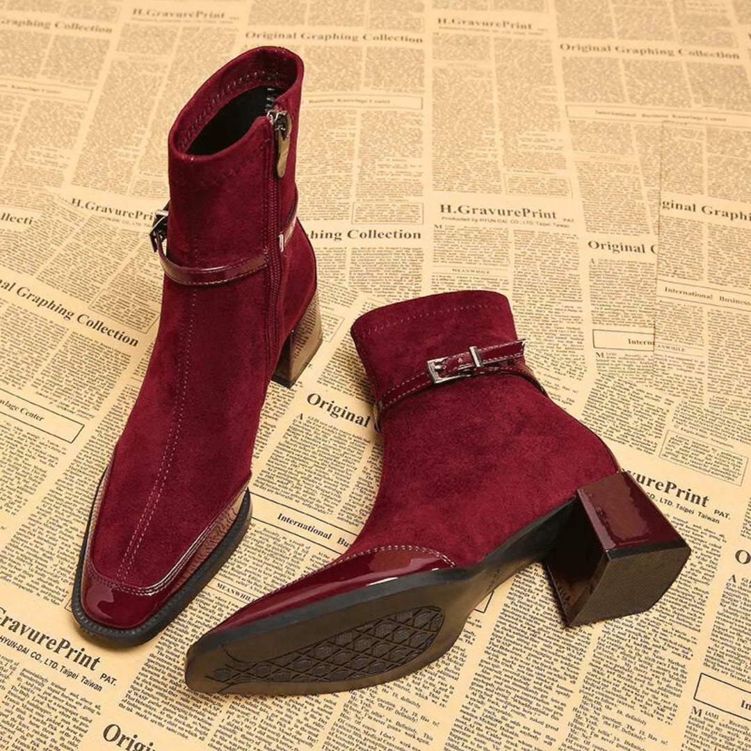 NoirVelle Avenoir Suede Ankle Boot